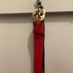 Women’s Gucci belt
